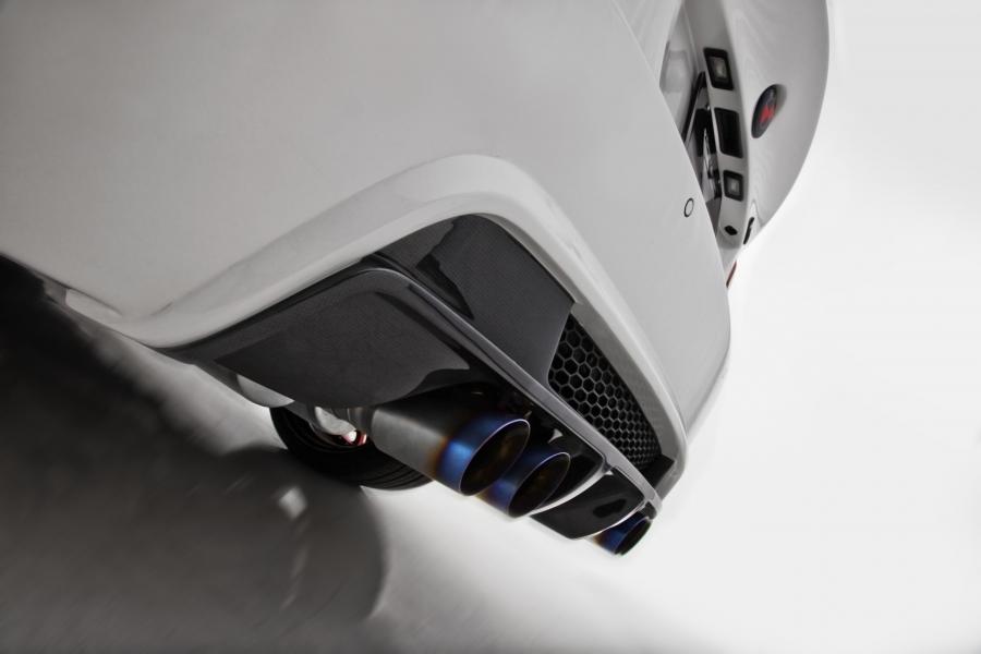  BMW M3 GTRS3 Candy Cane by Vorsteiner 2011 года  (фото 5 из 15)